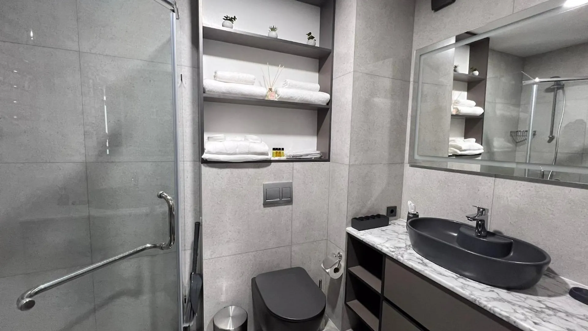 Premium Apartment On The Seacoast, Batumi View 0*,